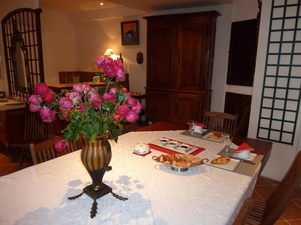 Le Vieux Vauvert Bed and Breakfast Rochecorbon Εξωτερικό φωτογραφία