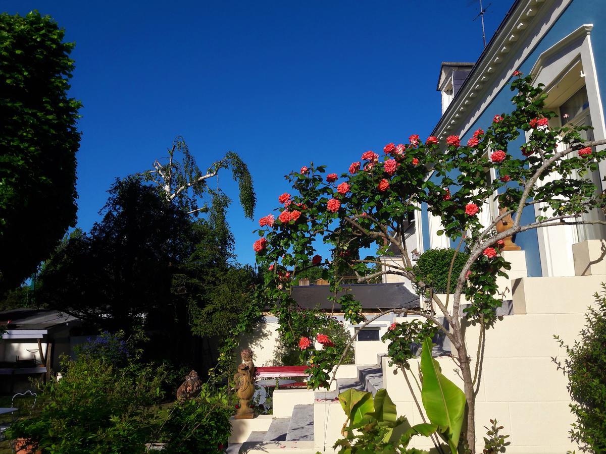 Le Vieux Vauvert Bed and Breakfast Rochecorbon Εξωτερικό φωτογραφία